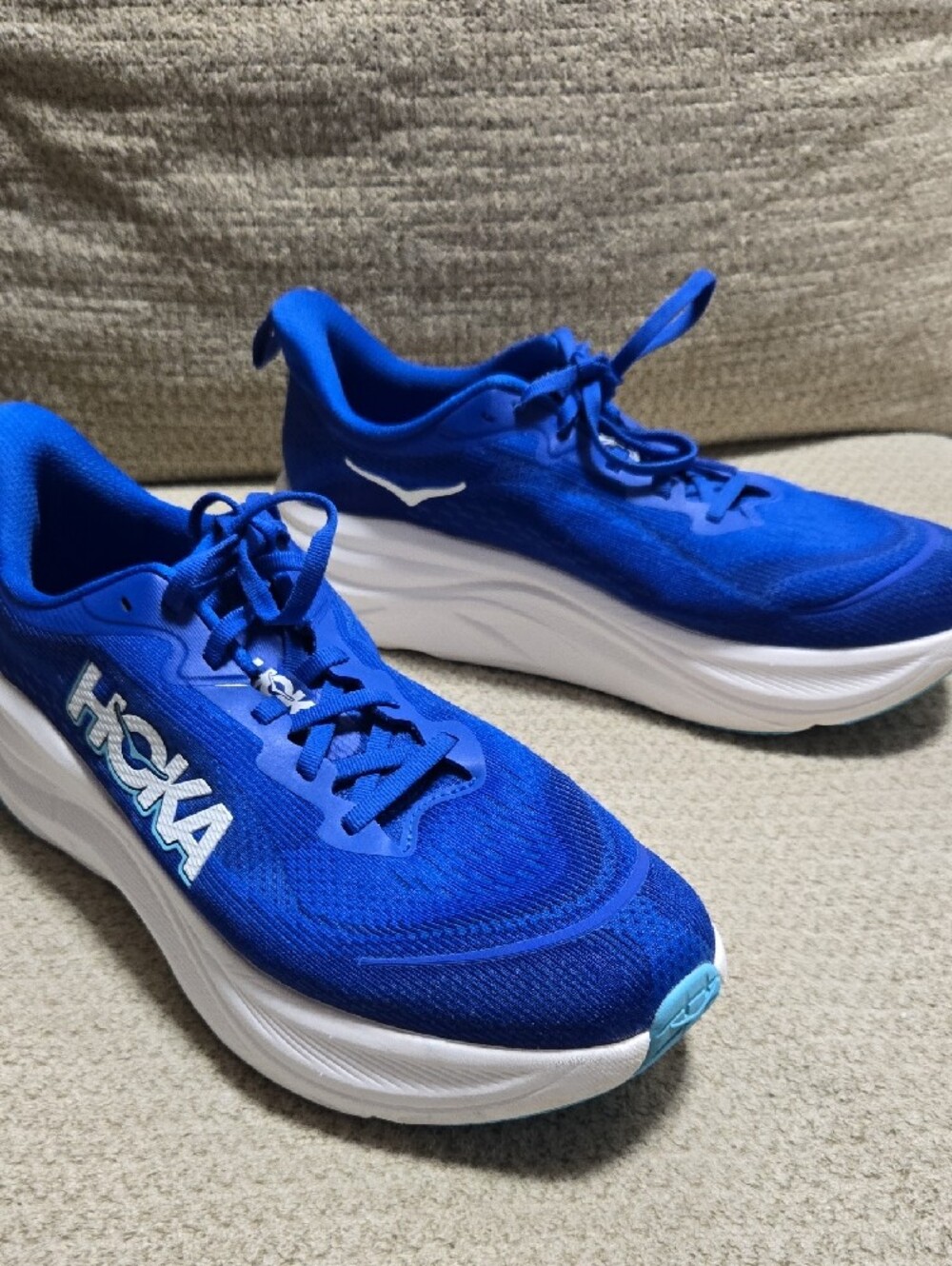 Hoka Skyflow Running Shoes For Women Size 10.5 - Picture 3 of 8